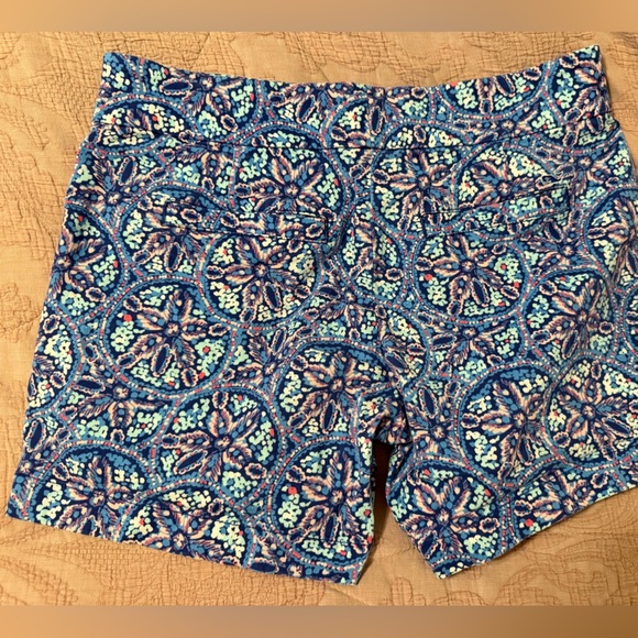 Vineyard vines mosaic print twill shorts size 0 EUC - Picture 5 of 6